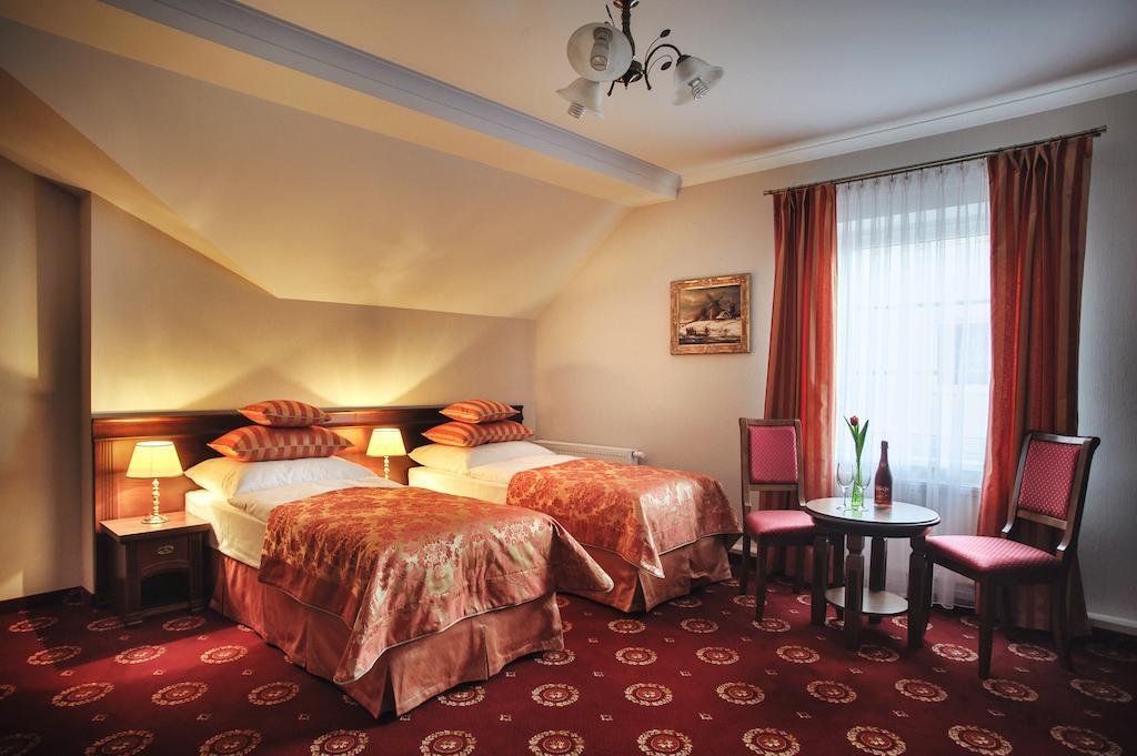Hotel Kopernik Цехоцинек Номер фото